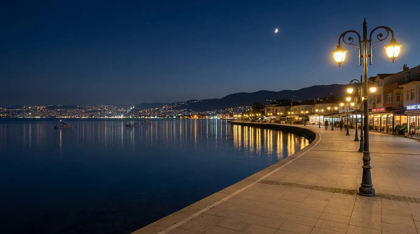 Çınarcık'ta şehir akşamları